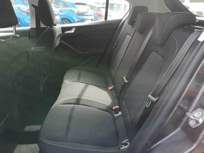 Ford Focus 1.0 EB TREND Winterpaket