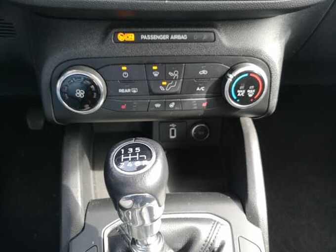 Ford Focus 1.0 EB TREND Winterpaket